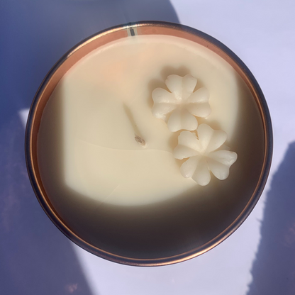 top of irish coffee scented candle with shamorck embeds